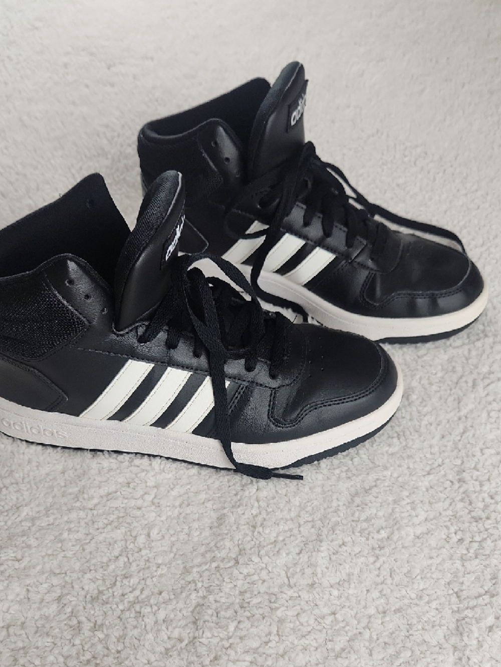 Adidas Mens Black and White High-Top Sneakers with Logo Heel 8.5